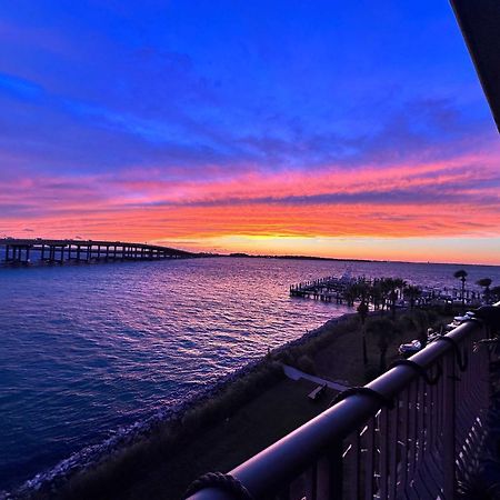 5 Star Resort 11Th Fl Stunning Sunrise 2Br 2Ba King Suite,Pools ,Shuttle Or Walk To Beach Destin Eksteriør billede