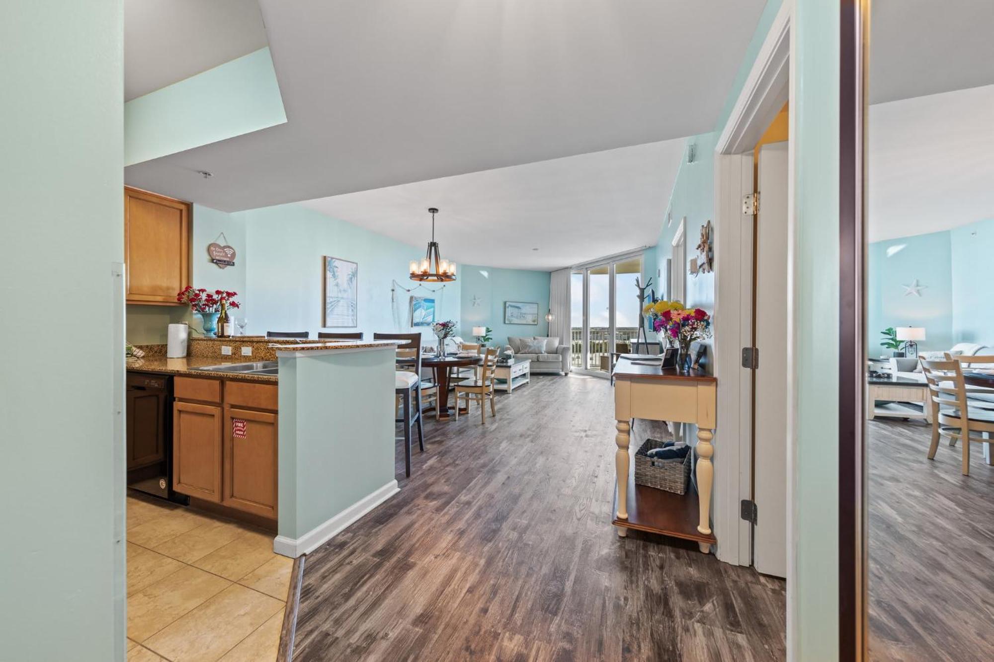 5 Star Resort 11Th Fl Stunning Sunrise 2Br 2Ba King Suite,Pools ,Shuttle Or Walk To Beach Destin Eksteriør billede