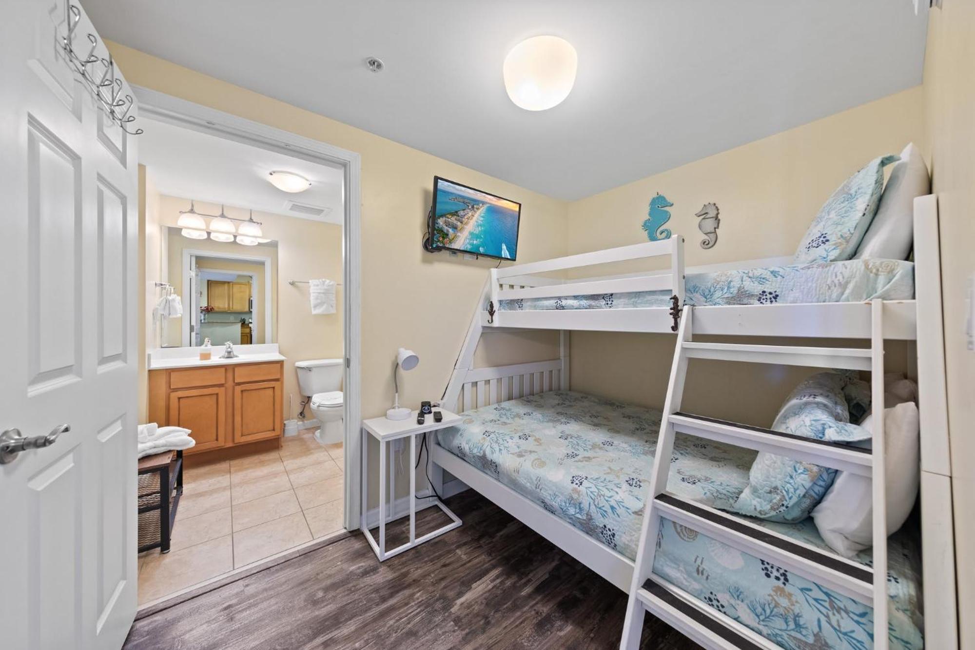 5 Star Resort 11Th Fl Stunning Sunrise 2Br 2Ba King Suite,Pools ,Shuttle Or Walk To Beach Destin Eksteriør billede